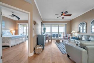 3 bed 3 bath Waterfront Condo in Gated Community - St Pete Beach - 2