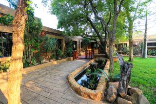 Sparrow 615 - Luxury in the midst of the Bushveld! - 9