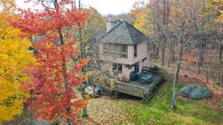 Main Street Retreat - 9