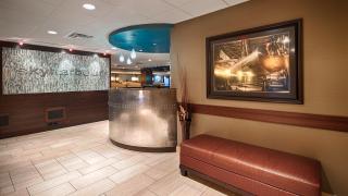Best Western PLUS Port O'Call Hotel - 3