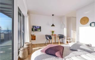 Beach Front Apartment - Lembruch - 3