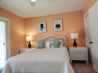 Beachfront Condo In Paradise - Ocean City - 3