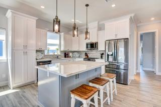Private Dock and Patio Waterfront Galveston Retreat - Galveston - 4