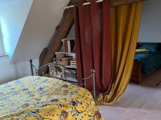 Retraite paisible avec cheminée, étang privé et chalet près du Mans - FR-1-410-382 - 7