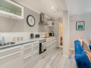 Molokai Snug - Uk42286 - Scarborough - 3