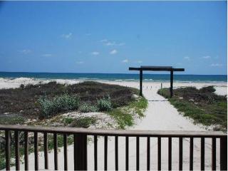 BeachGate CondoSuites and Oceanfront Resort - Port Aransas - 4