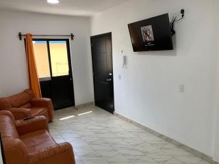 4 Personas Vista al centro de la ciudad Tlaltenango 1z - 9