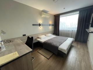 Hotel Complex Ukraine - Luzk - 2