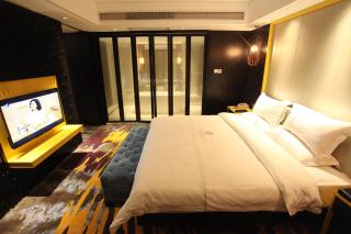 Insail Hotels -Huanshi Road Taojin Metro Station Guangzhou- Free shuttle bus for Canton Fair - Canton - 6