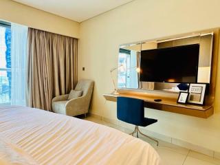Luxury 2BR Suite in Paramount Hotel and Residences - Dubai - 6