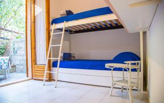 Casa Ariel per 4, a pochi passi dalla spiaggia IUN R0963 - Cala Gonone - 2