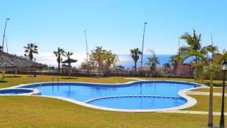 Espacioso apartamento con preciosos jardines y BBQ - Isla Plana - 4