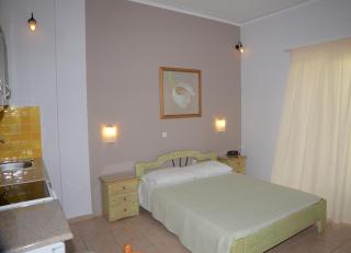 Konstantza Studios and Apartments - Ermoupoli - 4