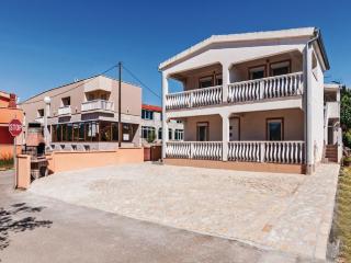 Apartments Hak - Vir - 9