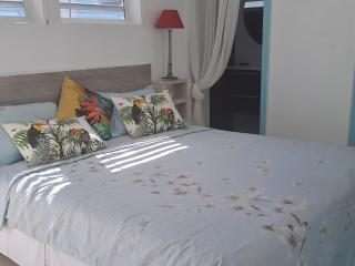 Tropical - Orient Bay - 8