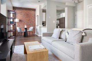 DorchesterMilton 1BR next to Milton T stop BOS-472 - 9