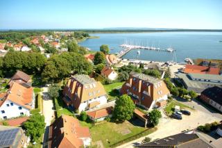 Hafenhäuser Breege FeWo 14 - Balkon, etwas Meerblick - Breege - 9