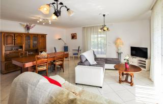 2 Bedroom Stunning Home In Flachères - Flachères - 8