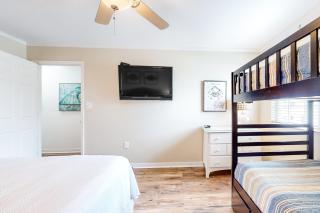 A Wave From It All - Unit B - Gulf Shores - 1