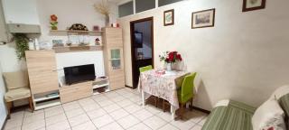 Appartamento da Raffaella CIR O12133 CNI OOO39 - Varese - 0