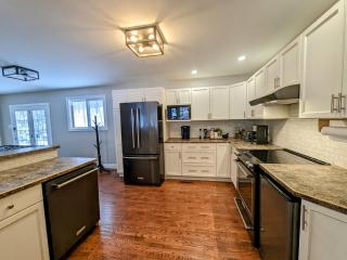 Cozy Escape, Kawarthas Cottage With Sauna - Buckhorn - 5