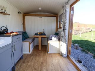 Cariad Bach - Rhyl - 7