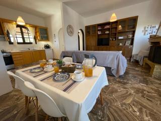 Fyrogenis Cozy Family Friendly House in Gournes - Gournes - 7