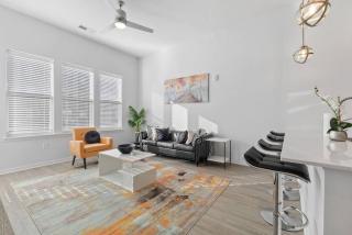 Luxurious 1-Bedroom Fishers - Fishers - 2