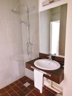 Sure Hotel by Best Western Caen Memorial - Caen - 6
