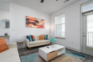 Your Lovely 2BD Whitestown - Whitestown - 9