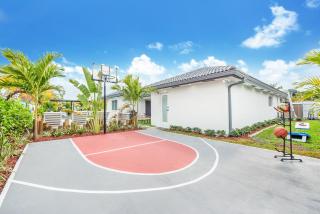 Grand 6BR Escape Resort Pool, Beach & Mini Golf L09 - Miami - 7