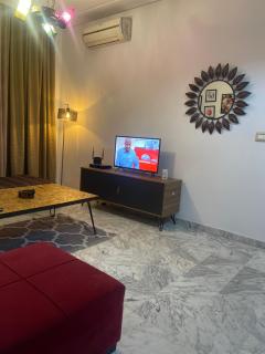 Studio richement meublé à jardin l'aouina - 6