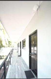 Mi Tierra Aeropuerto SAL Hotel y Restaurante - 4