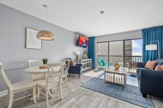 Cottage By the Sea! Renovated Condo with Ocean Views! - Myrtle Beach - 7