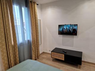 Appartement Ajaccio Climatisé 4 Personnes parking gratuit - Ajaccio - 4