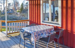 Awesome Home In Bullaren With Wifi - Bullaren - 9