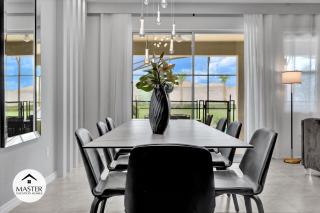 5 Bedrooms- 5 Bathrooms- Solterra 7622 Ol - Davenport - 1