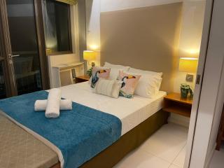Lux Skyline KL Greenbelt, Isabel's Makati Rooms - Manila - 6