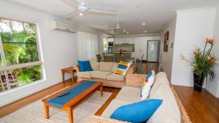Dolphin Escape Holiday House - Horseshoe Bay - 5