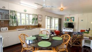 The Butterfly House, Beautiful Home Near The Beach - Horseshoe Bay - 6