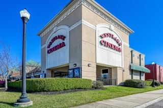 Sail Away - Huddleston - 2