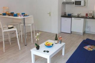 Apartment in Grandcamp for 4 Person - 4