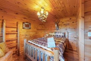 Rocksway Cabin - 1