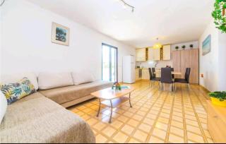 Awesome Home In Vinisce With Wifi - Vinišće - 6