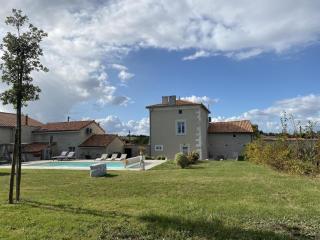 Gîte de charme avec piscine chauffée, jardin privatif et équipements bébés, à 15 min d’Angoulême - FR-1-653-16 - 6