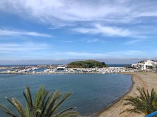 MARÍTIM I ÀTIC - Atico muy agradable, con amplia terraza y preciosas vistas panorámicas. - ES-228-27 - Llança - 8
