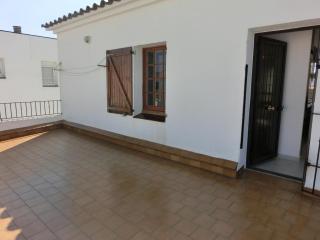 Ático renovado y luminoso con 2 terrazas, cerca de la playa y paseo marítimo, parking y WIFI inclus - ES-228-47 - 3