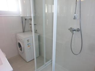 Ático renovado y luminoso con 2 terrazas, cerca de la playa y paseo marítimo, parking y WIFI inclus - ES-228-47 - 2