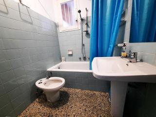 CASA FERRER - Casa grande de ambiente familiar en Llançà, cerca de la playa y del puerto.. - ES-228-64 - Llança - 1