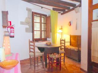 Casa de piedra del siglo XVII restaurada con encanto, para 8 personas, en Castelló d'Empúries - ES-228-96 - Castelló d'Empúries - 9